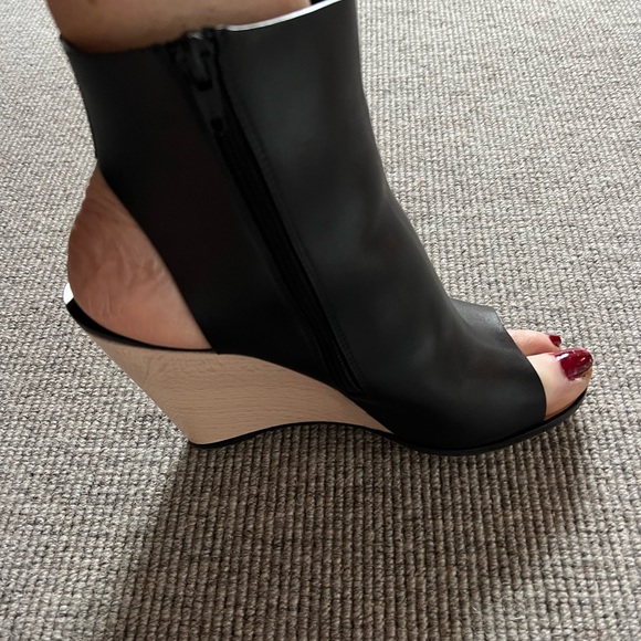 CHANEL Wedges - Picture 2 of 12